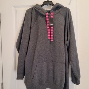 Torrid women's hoodie 3x NWT
